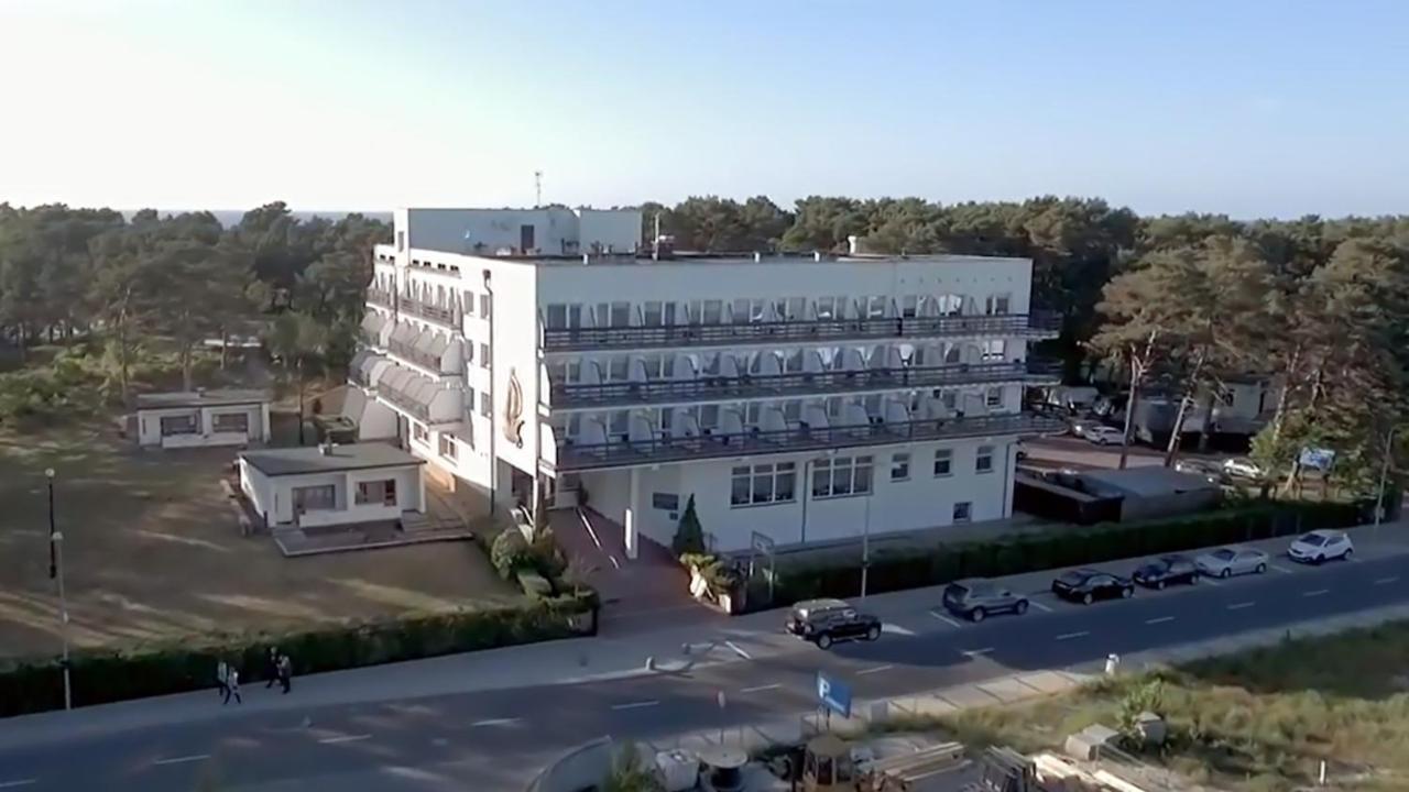 Готель Osrodek Wypoczynkowo Rehabilitacyjny Wlokniarz Устка Екстер'єр фото